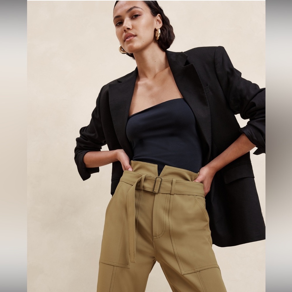 Banana Republic Refined Utility Pant brand new